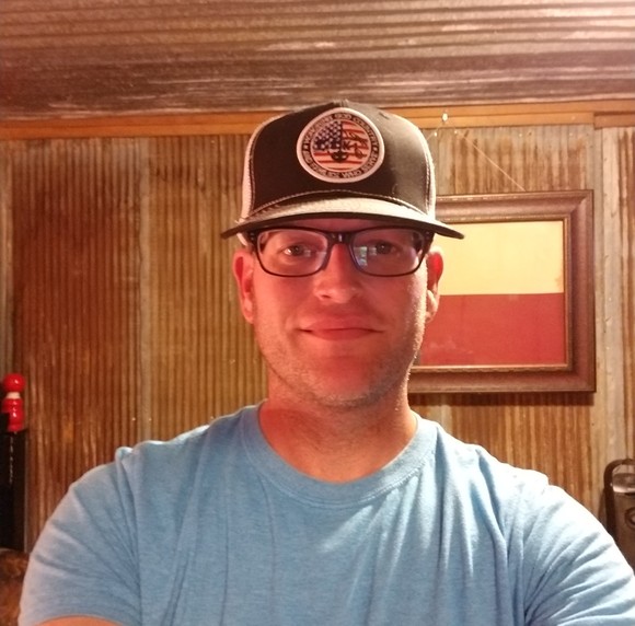 Meet your Posher, Tim - Picture 1 of 1